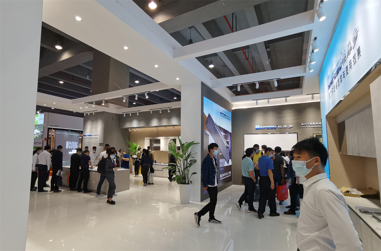 2022中國(guó)廣州國(guó)際家具生產(chǎn)設(shè)備及配料展覽會(huì)